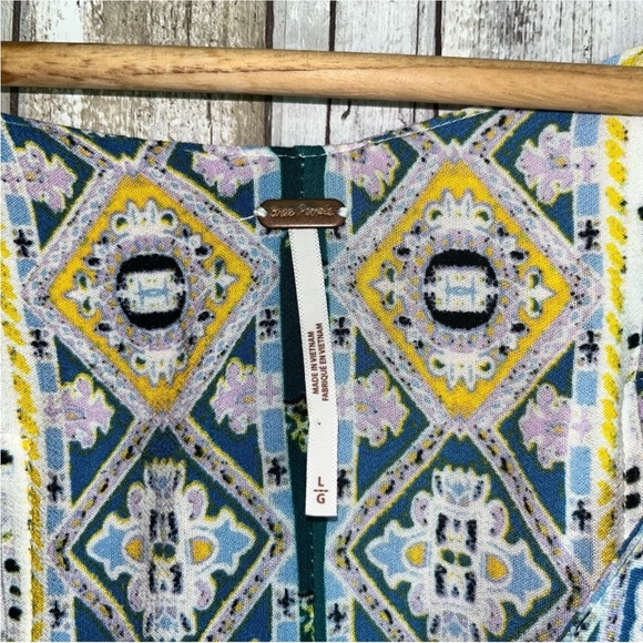 Free People Catch Me If You Can Blouse - Picture 7 of 7